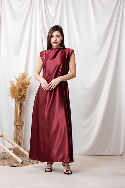 outline Maroon silk dress