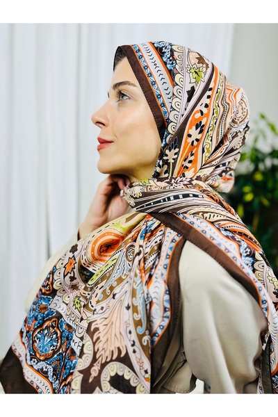 kubbe Premium Round Retro Pattern Soft Cotton Shawl - Capture a Stylish Style with Its Ethnic Pattern