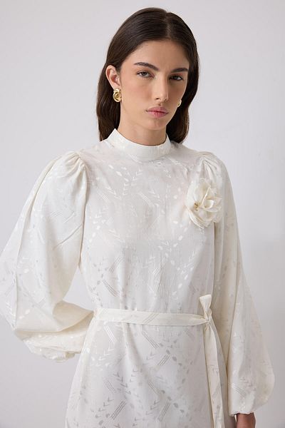 Touché Privé Rose Detailed Jacquard Dress