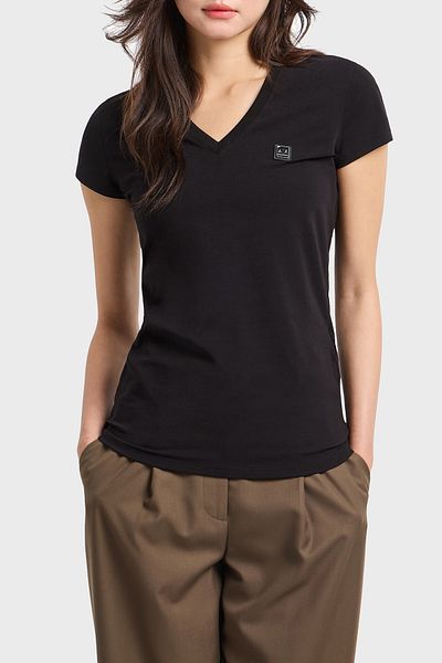 Armani Exchange تي شيرت أرماني إكستشينج 100% قطن بقصة ضيقة وشعار على شكل حرف V تي شيرت XW 000105   AF11929 UC001