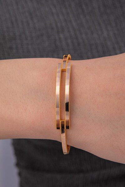 Fiyonk Kuyumculuk 22 Ayar Görünümlü 14 Ayar Altın Kaburga Ajda Kelepçe Bilezi...