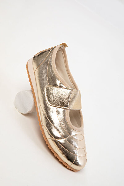 SOHO 20488 Women's Gold Sneaker