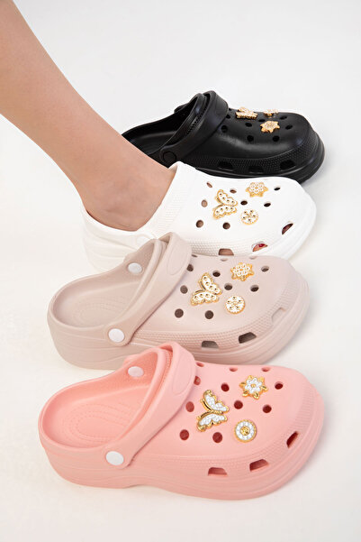 SOHO 20491 Dámské bílé pantofle