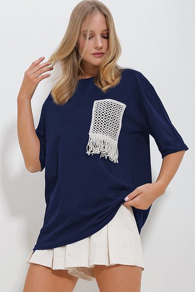 Trend Alaçatı Stili Women's Navy Blue Crew Neck Knitted Pocket Two Thread T-Shirt Alc-X11587