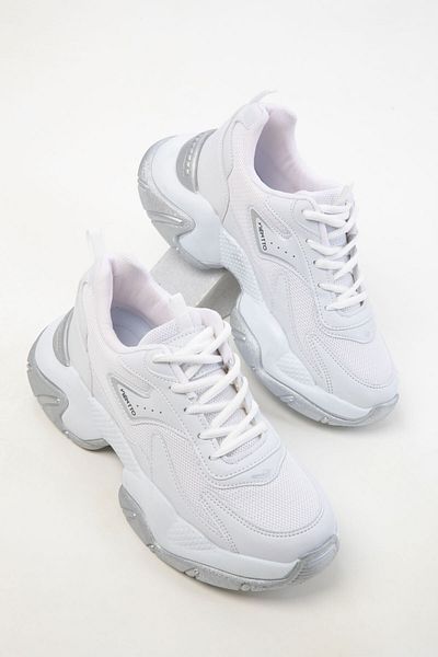 SOHO White Women's Sneaker 20503