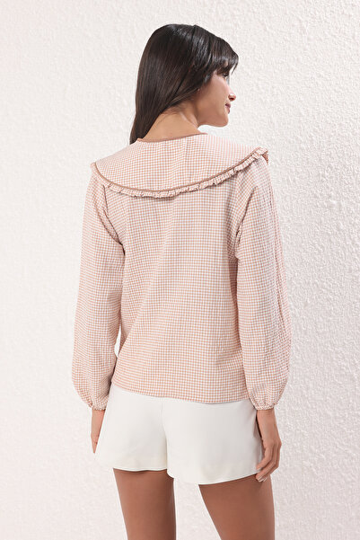 Trendyol Collection Cămașă țesătă cu guler pentru bebeluși, bej, vichy, TWOSS25GO00064