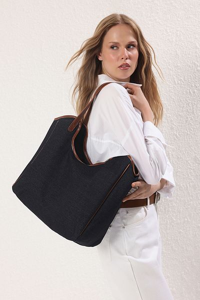 TRENDYOL SHOES Marineblaue Kontrast-Denim-Damen-Maxi-Tote-Shopper-Umhängetasche TAKSS25OC00024