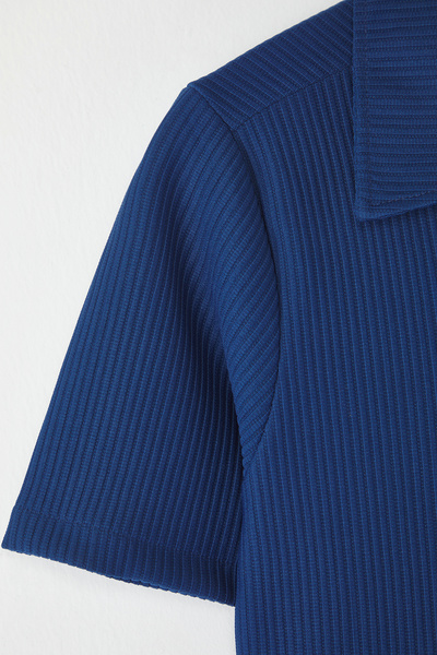 Edit by Trendyol Трикотажна повсякденна сорочка з текстурованим плетінням TEDSS25GO00009