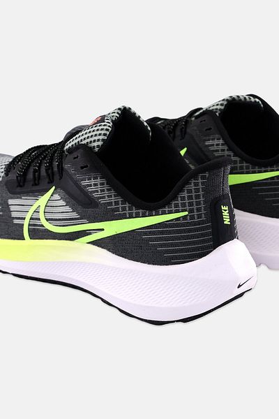 Nike Kids Boy Air Zoom Pegasus 39 Lace Up Sport Shoes, Black Combo