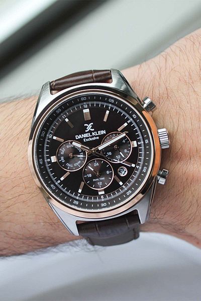 Daniel Klein Dk 348569   Men's Wrist Watch with Leather Cord