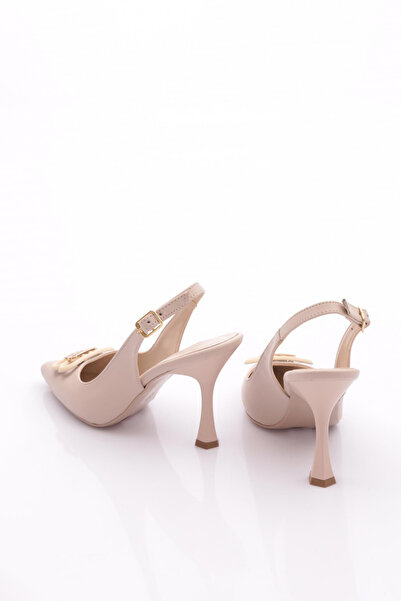 DGN Dámské boty na podpatku se špičatou přezkou béžové 61523534