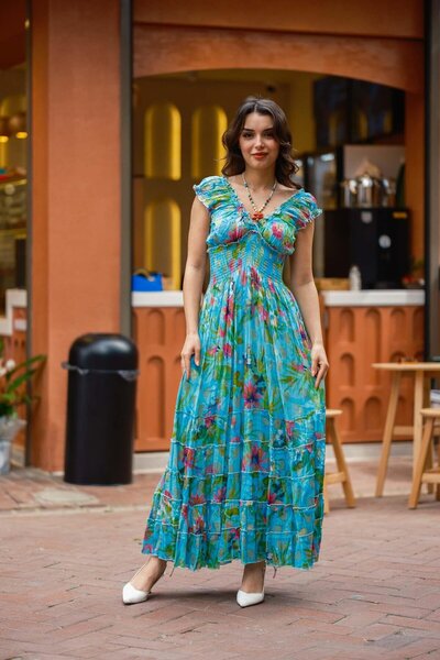 Miss Boheme Turkuaz Madonna Yaka Çiçek Desenli İtalyan Elbise