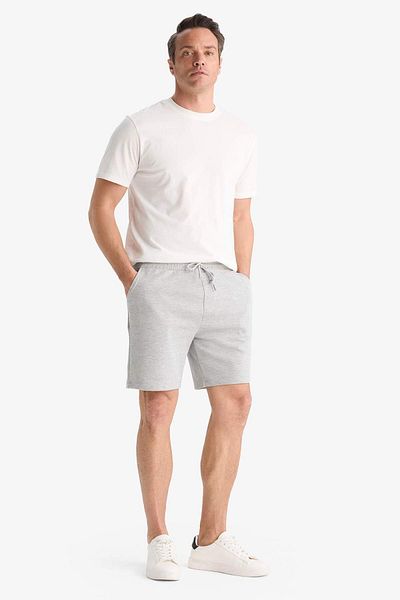 DeFacto Basic-Shorts mit normaler Passform und gerader Passform D5103AX25SP