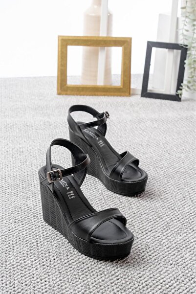 Weynes Women's Black 10 cm Wedge Heel Plain Single Strap Sandals Wsb3030