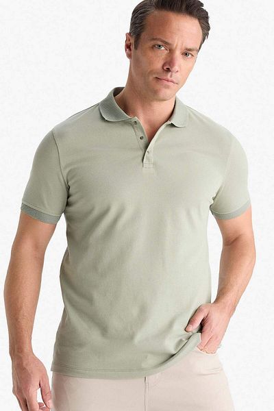 DeFacto Slim Fit Slim Fit κοντομάνικο μπλουζάκι με υφή Basic μονόχρωμο μπλουζάκι πόλο T5259az25sm