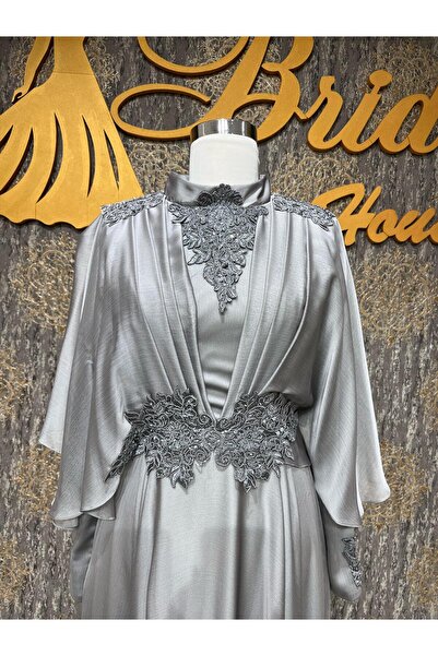 MODA Pelerinli Güpürlü Tesettür Abiye