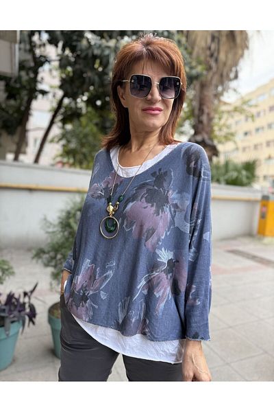 DenizEge Bluză italiană cu modele florale albastră