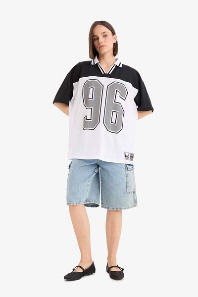 DeFacto Cool Oversize Wide Fit Polo γιακά με εμπριμέ μπλουζάκι με κοντομάνικο ύφασμα F1968ax25sm