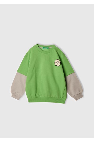 United Colors of Benetton Boy's Pistachio Green Graphic Printed Double Sleeve Crew Neck Sweatshirt