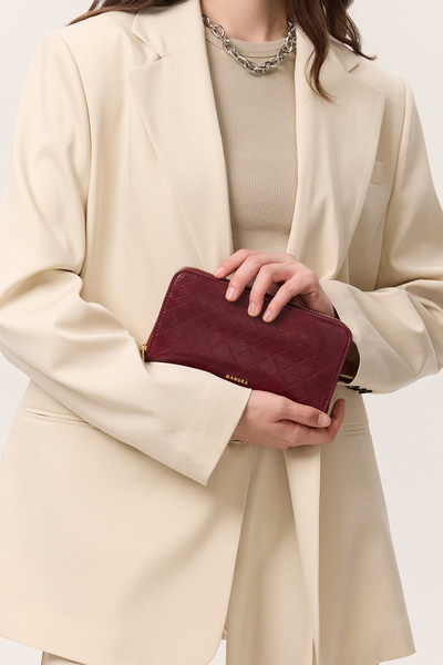 Manuka Quilted Zippered Wide Wallet Burgundy