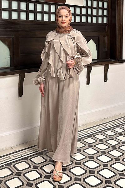 Ovn. Μπεζ Σετ Kea Ruffle