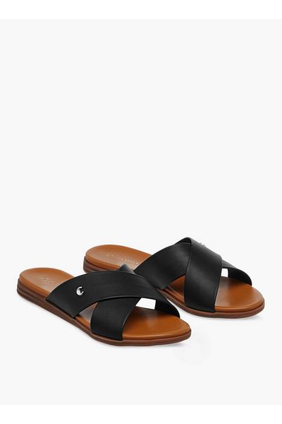 Le Confort Solid Cross Strap Comfort Sandals