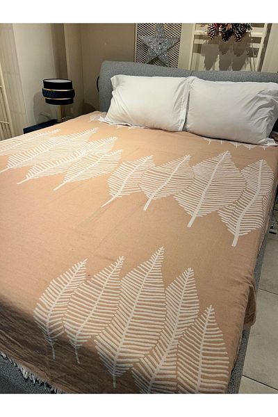Explore Home Lenka - Double Cotton Bedspread - Light Brown
