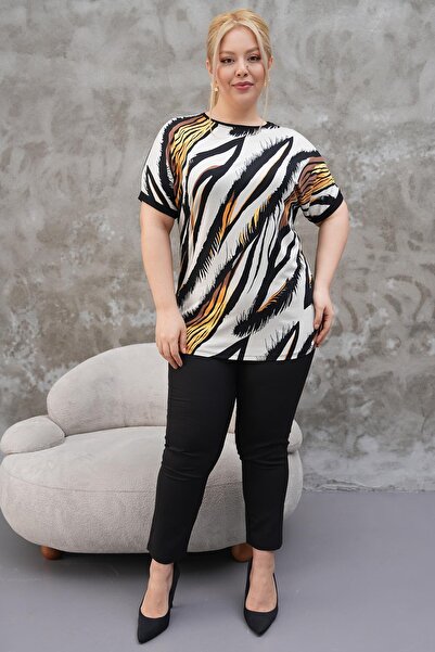 Siyezen Large Size Oversize Patterned Bat Sleeve Blouse