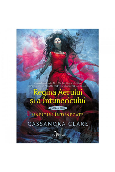 LEDA Queen of Air and Darkness (cartea a treia din seria Dark Plots), Cassand...