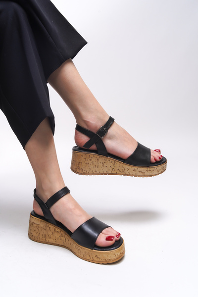 Riccon Kysronyn Women's Black Sandals 0012210