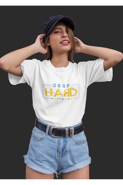 Butik TRIOCĂ CU MÂNĂ SCURTĂ CU Gât rotund, imprimat prin transfer, pentru fem...