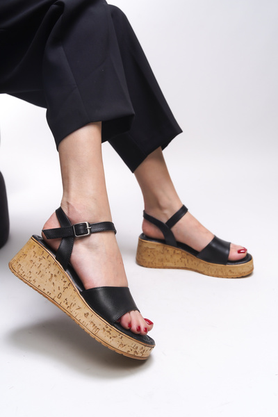 Riccon Kysronyn Women's Black Sandals 0012210