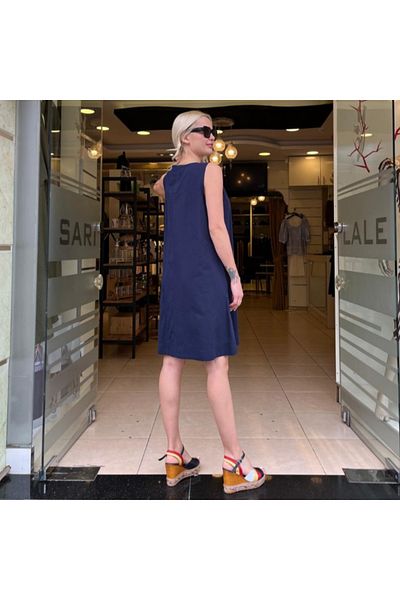 Unique Diagonal Fabric Short Dress with Stitching Detail