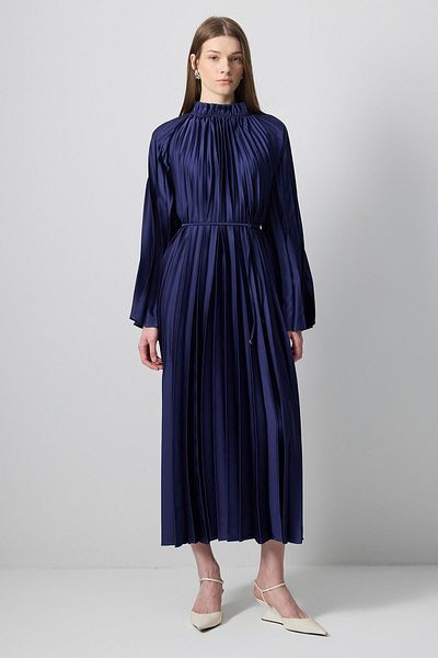 Touché Privé Pilated Kimono Sleeve Dress
