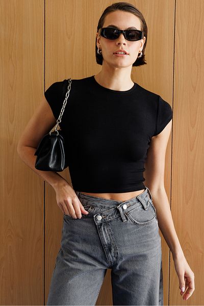 GENIUS STORE Κοντομάνικο Γυναικείο Crop T-shirt CROP-T-SHIRT
