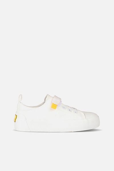 Vicco Lee Basic Unisex Kids White Sports Shoes