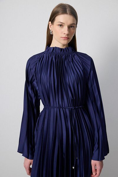 Touché Privé Pilated Kimono Sleeve Dress