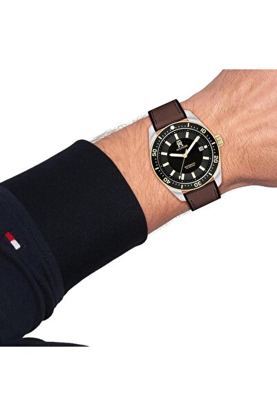Tommy Hilfiger Th 1792142   Men's Wrist Watch
