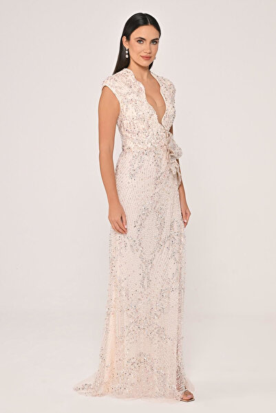 ALFABETA Alfa Beta Kadın Dekolteli Beli Çiçek Aksesuarlı Payet Uzun Abiye Elbise