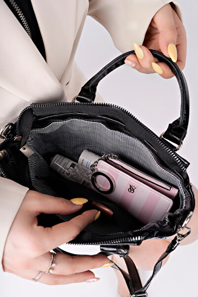 pasyone Black Women's Patent Leather Detailed Double Strap Bag