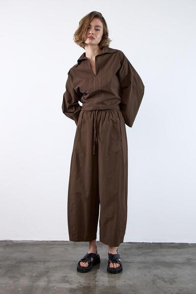 TENA Γυναικείο Σετ παντελόνι με φαρδιά μανίκια σε καφέ χρώμα