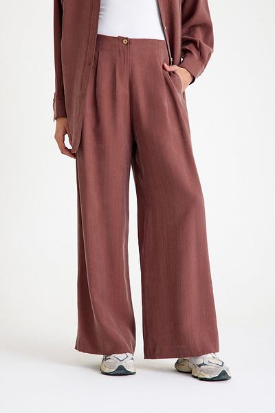 QANU Violet Trousers Brown