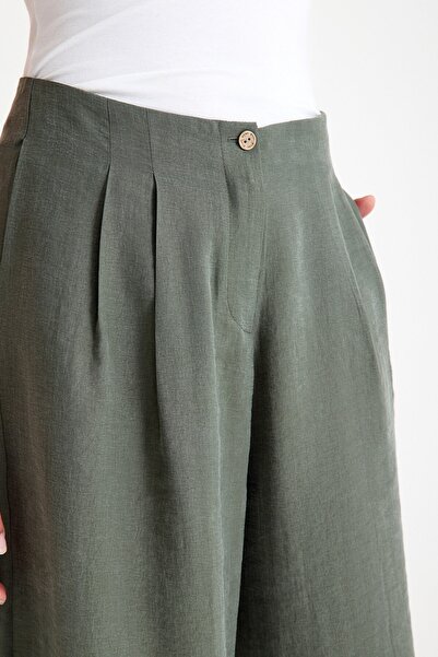QANU Violet Trousers Green
