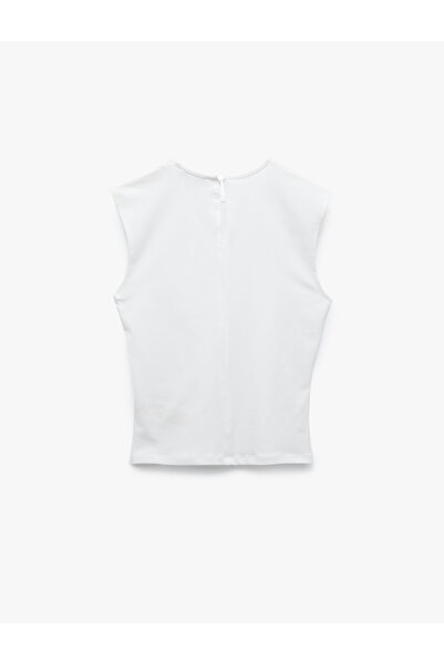 Koton Νέα σεζόν Koton X Sima Tarkan - Μπλουζάκι με μηδενικό μανίκι με λεπτομέρεια από βαμβακερή λεπτή εφαρμογή