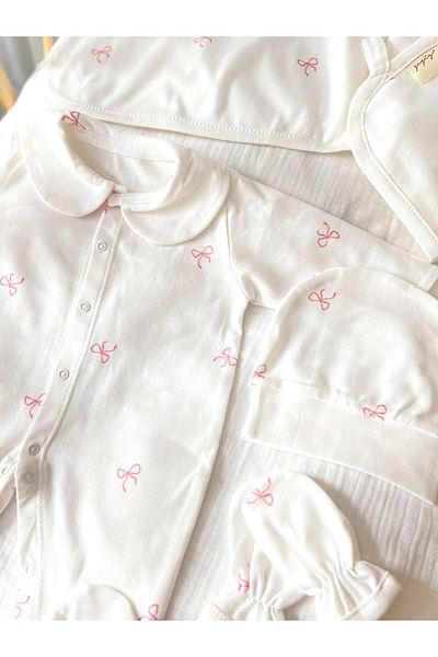 Zezig Pink Bows 4 Piece Hospital Discharge Set 100% Cotton