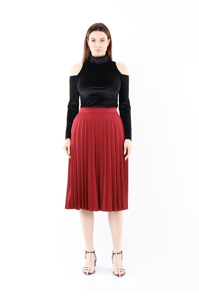 G-Line Burgundy Knee Length Pleated Elastic Waist Skirt