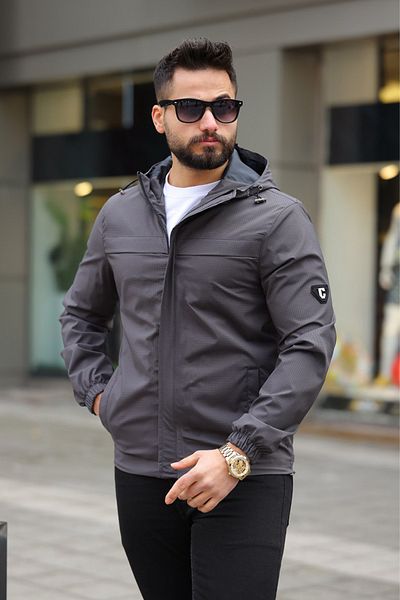 Moderk Outdoor Raincoat Seasonal Hooded Wind Rainproof Men's Special Series Windbreaker with Inner Pocket