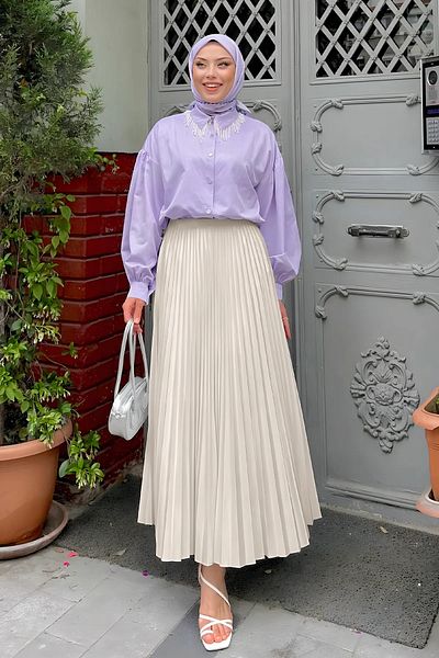 MODA Leather Look Pleated Skirt