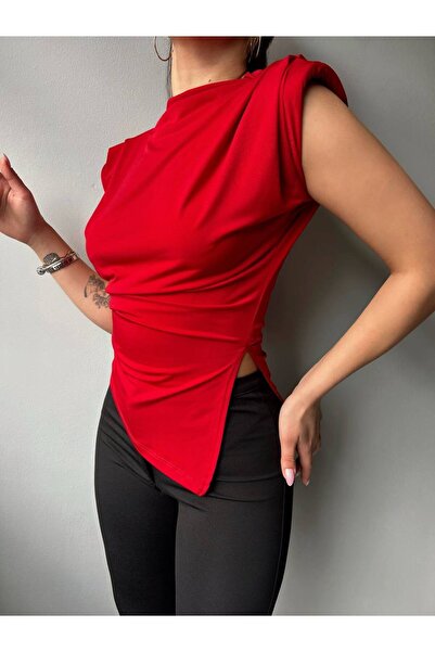 Butik Beyza Asimetrik Kesim Omuzları Vatkalı Likralı Sandy Bluz