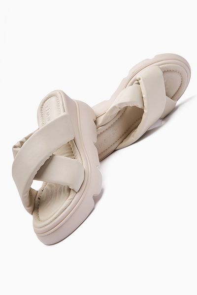 Limoya Γυναικείες παντόφλες Vicki Beige Cross Strap Fluffy